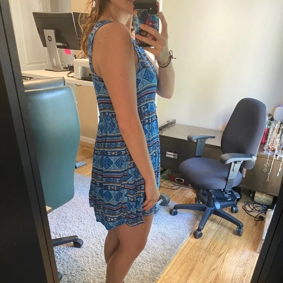 Dress - Picture 2 of 3